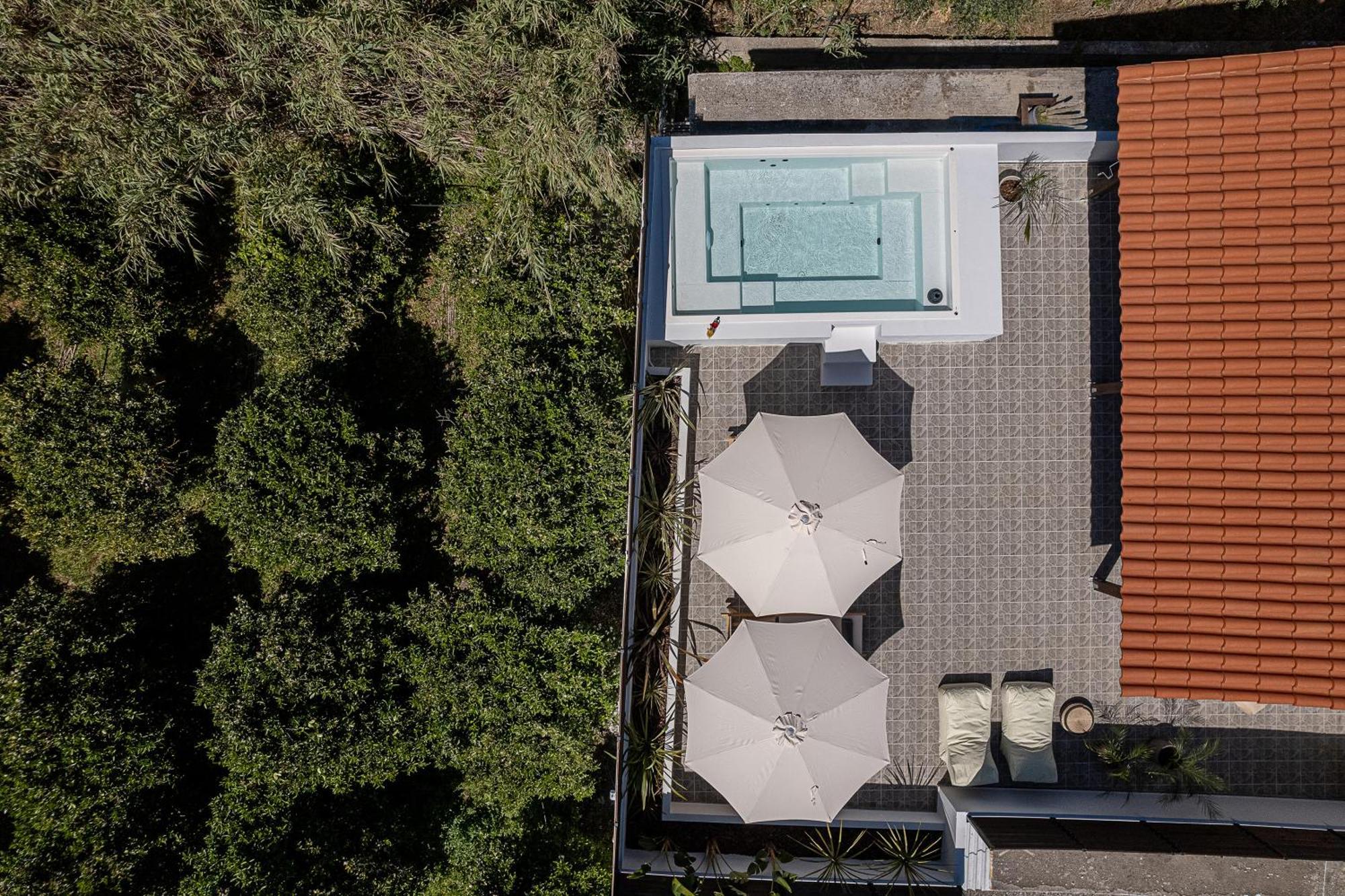 Sol Luxury Apartment - Close To The Beach With A Private Mini Pool Chrissi Akti Chania Exterior foto