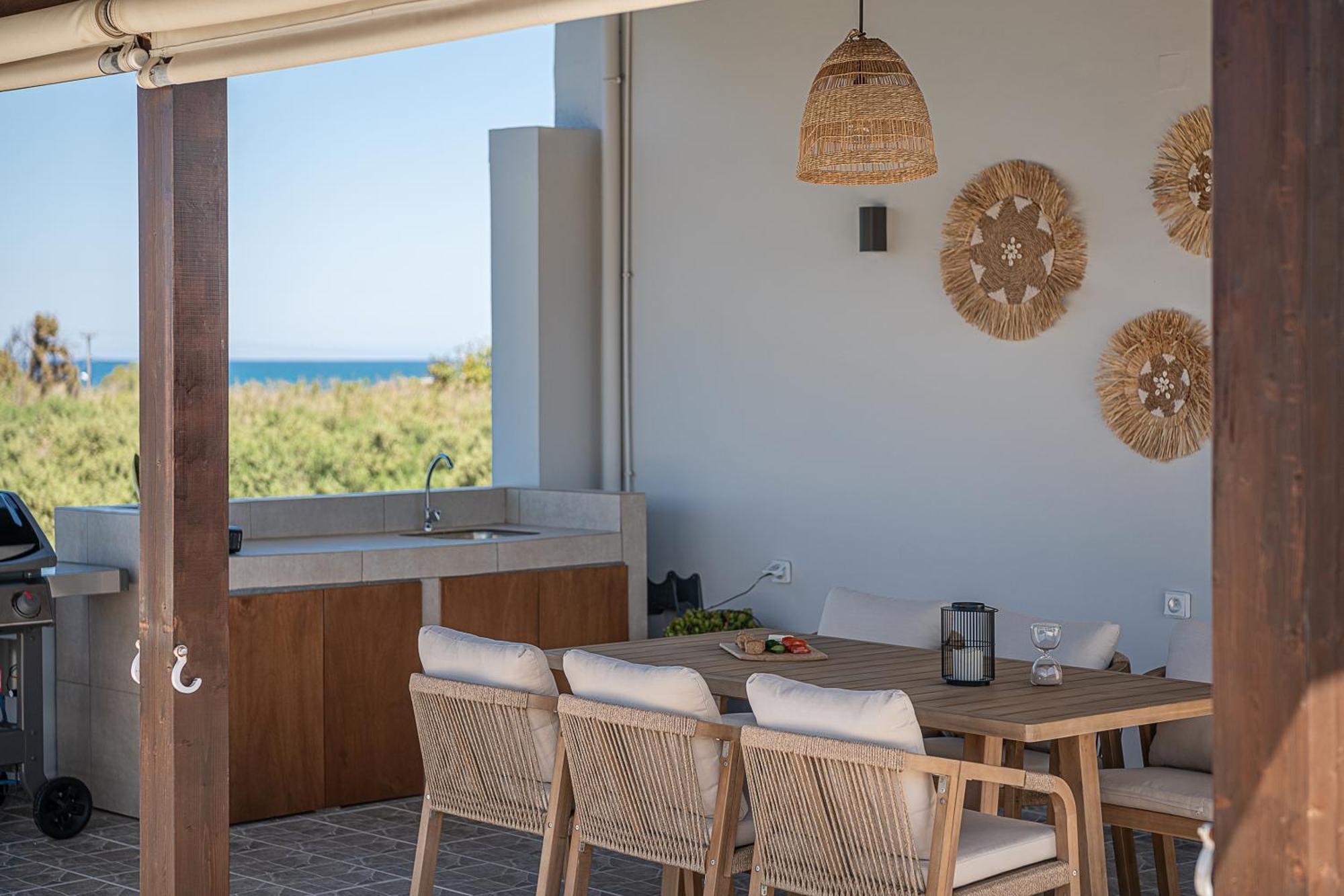 Sol Luxury Apartment - Close To The Beach With A Private Mini Pool Chrissi Akti Chania Exterior foto